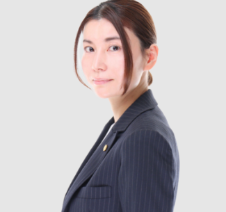 VISA専門の行政書士渡辺寧々の写真